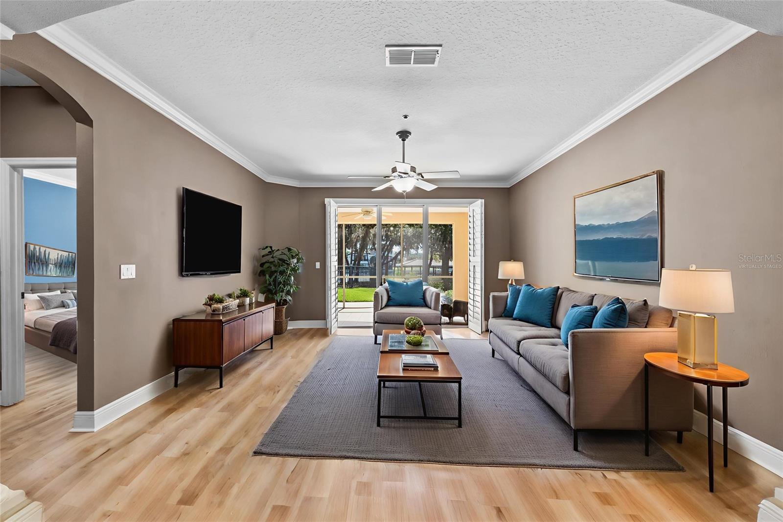 Image 13 of 54 For 55 Riverview Bend S 2015