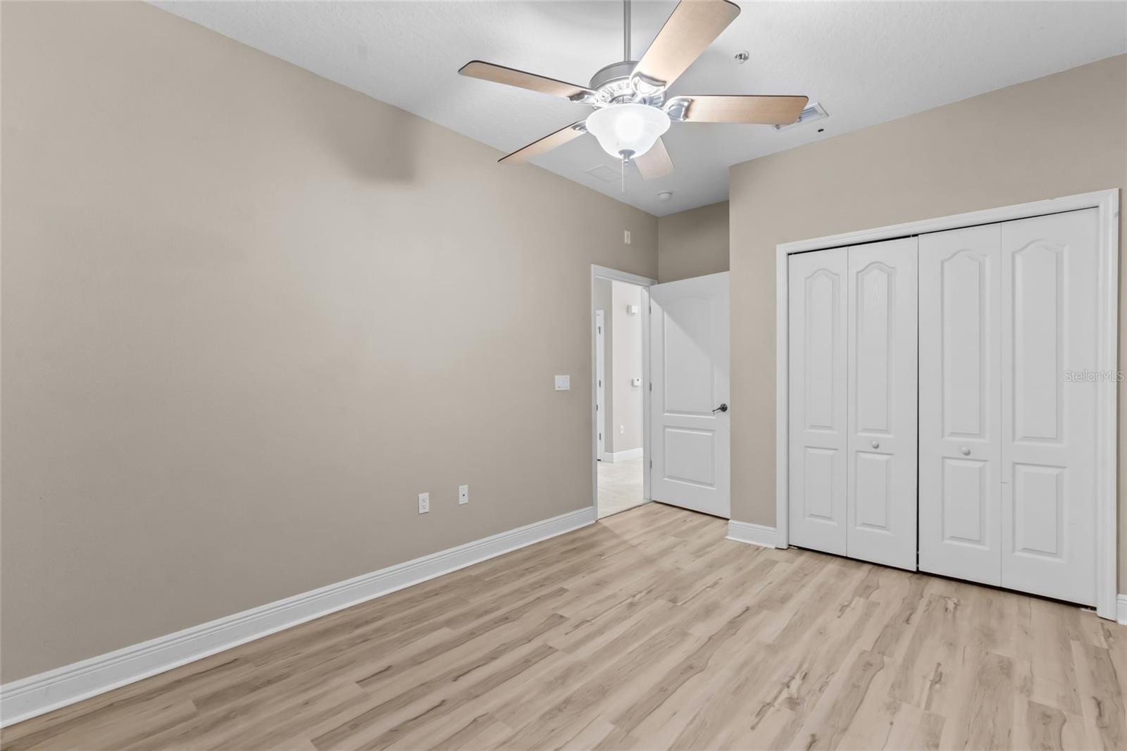 Image 25 of 54 For 55 Riverview Bend S 2015