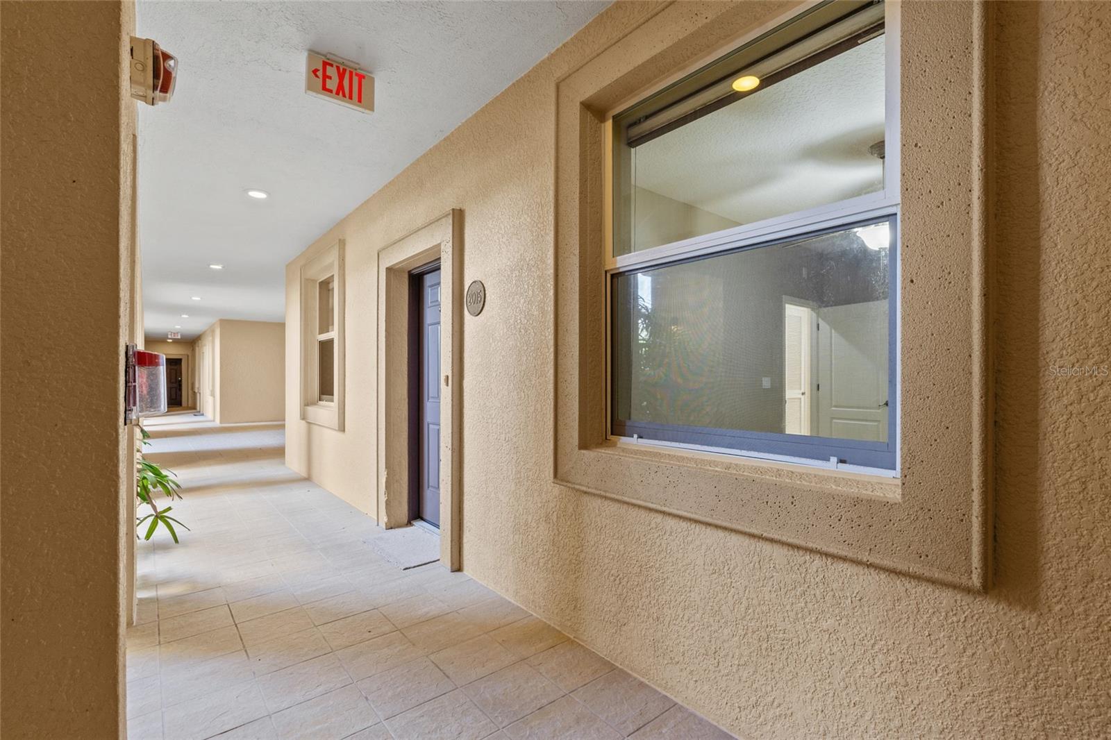 Image 3 of 54 For 55 Riverview Bend S 2015
