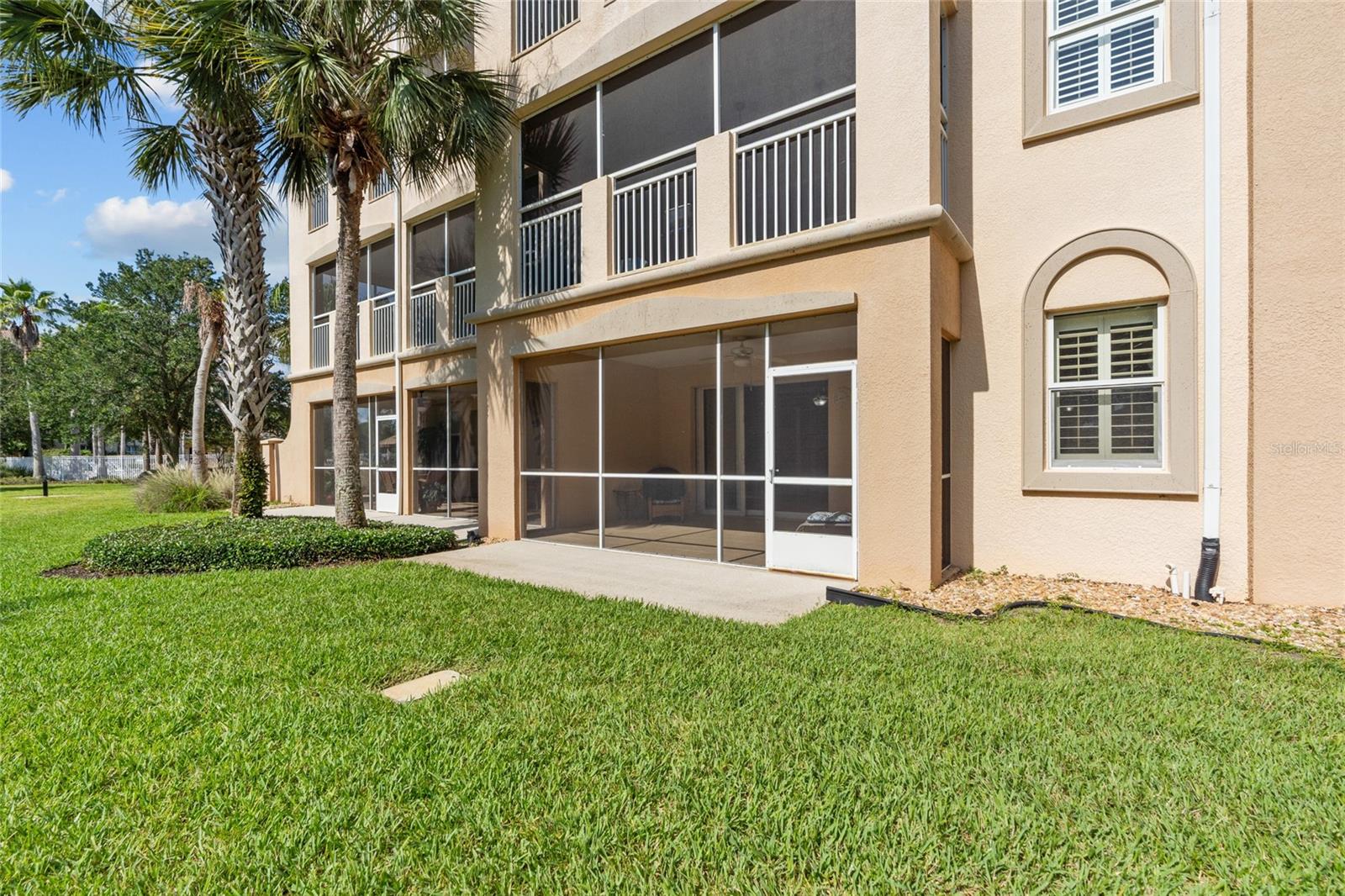 Image 32 of 54 For 55 Riverview Bend S 2015