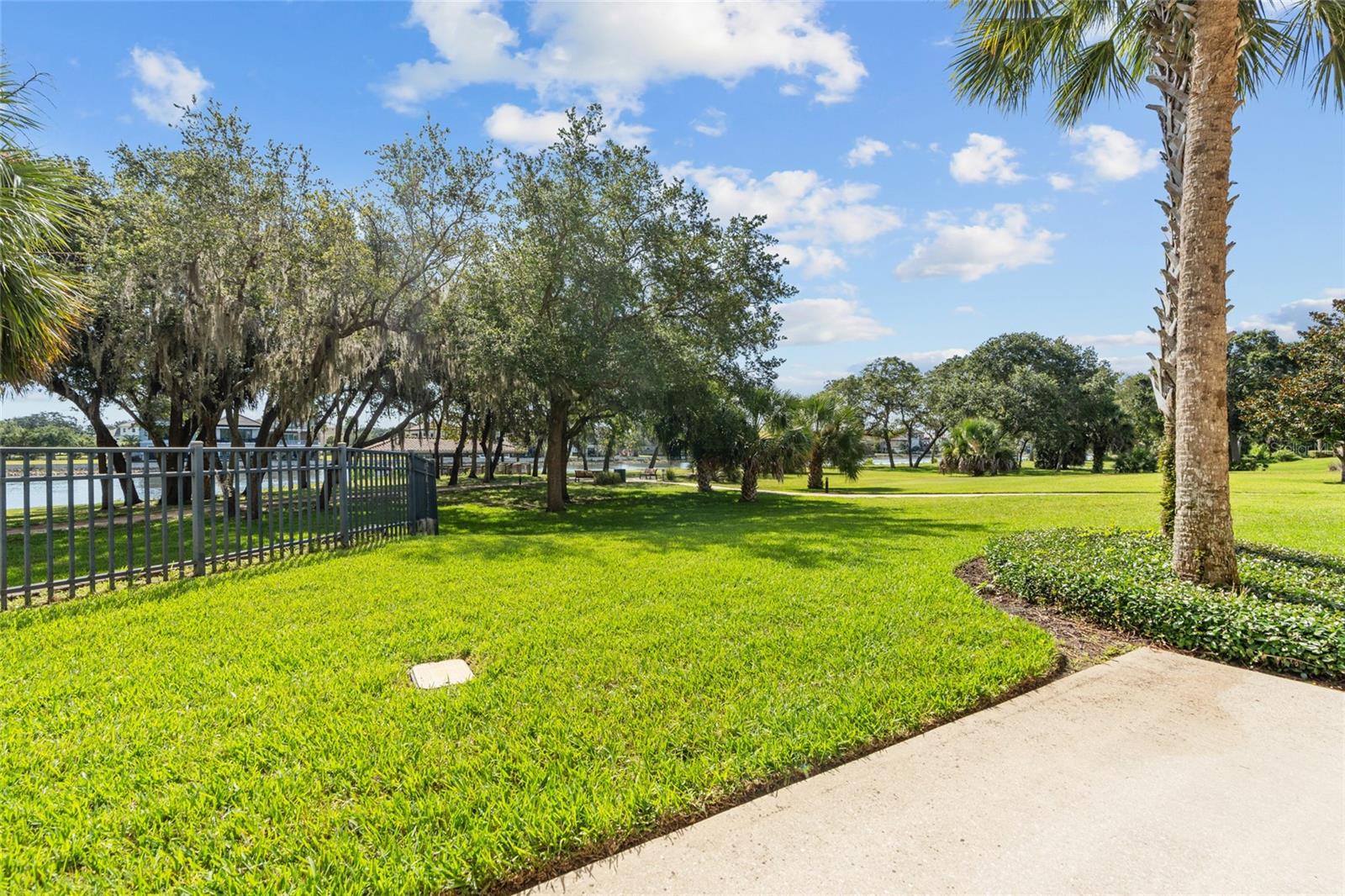 Image 34 of 54 For 55 Riverview Bend S 2015
