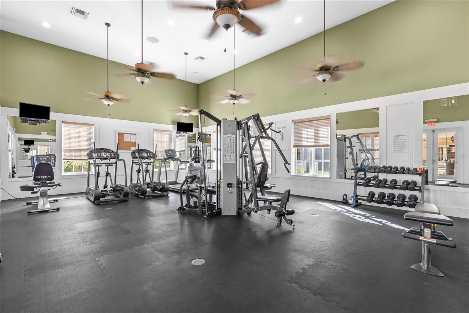Image 37 of 54 For 55 Riverview Bend S 2015