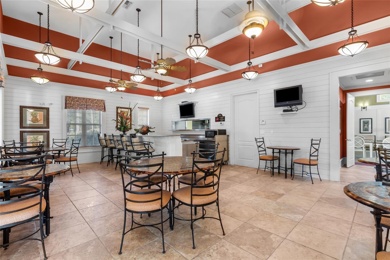 Image 41 of 54 For 55 Riverview Bend S 2015