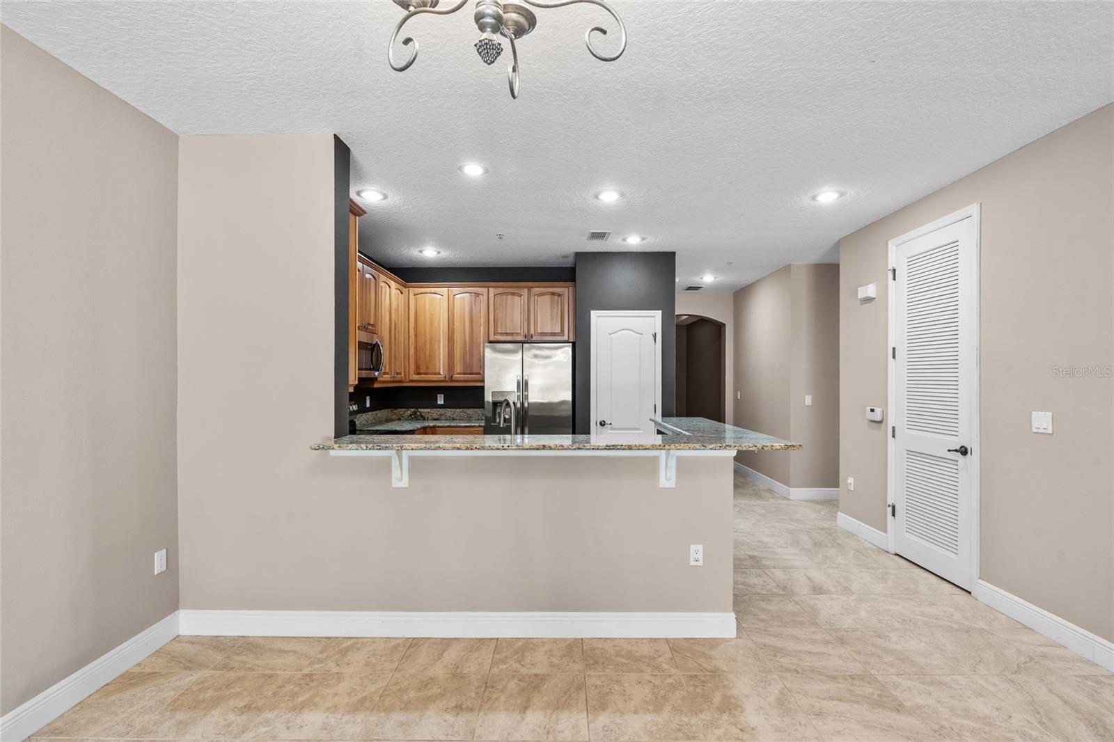 Image 8 of 54 For 55 Riverview Bend S 2015