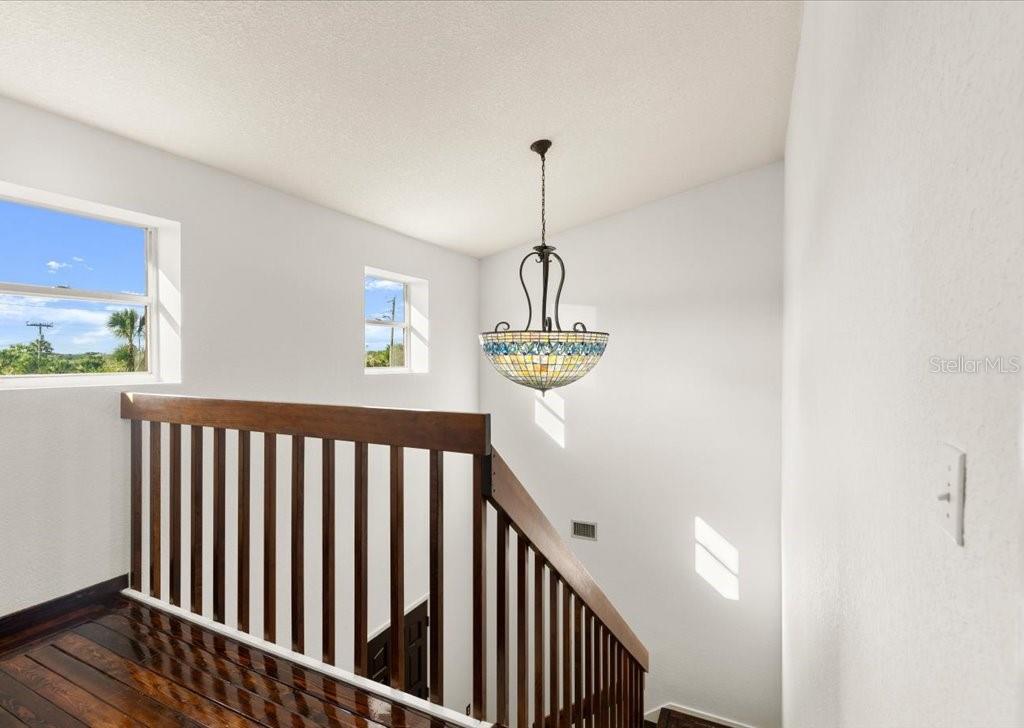 Image 37 of 97 For 601 Cumberland Drive