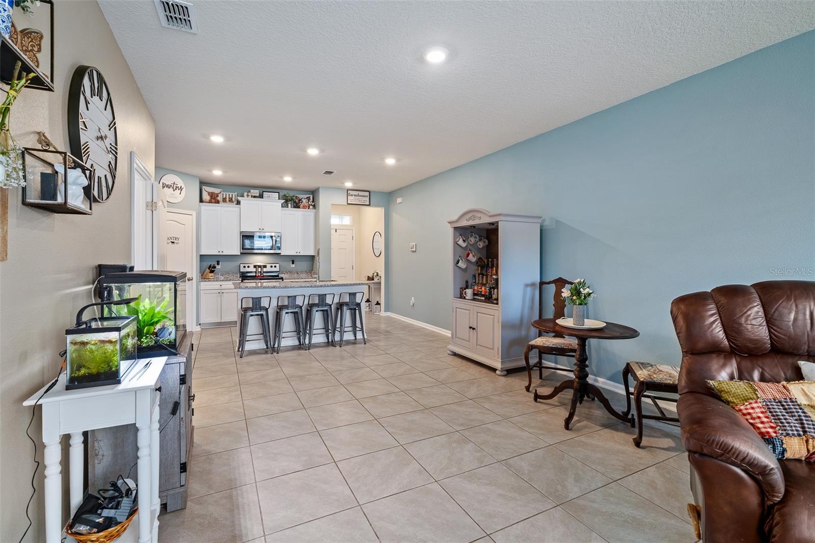 Image 21 of 42 For 146 Redbud Road