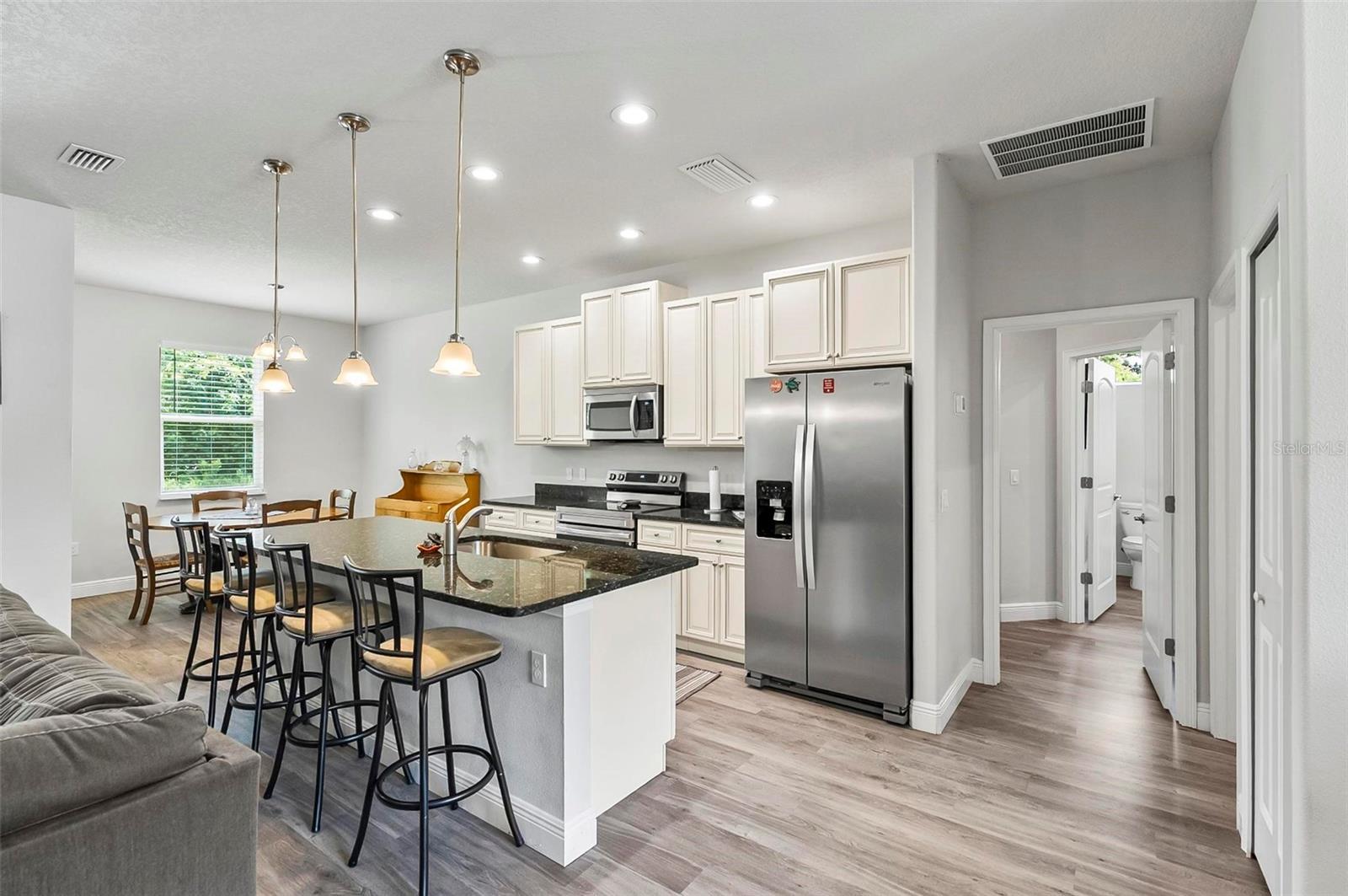 Image 10 of 65 For 9 Elder Place