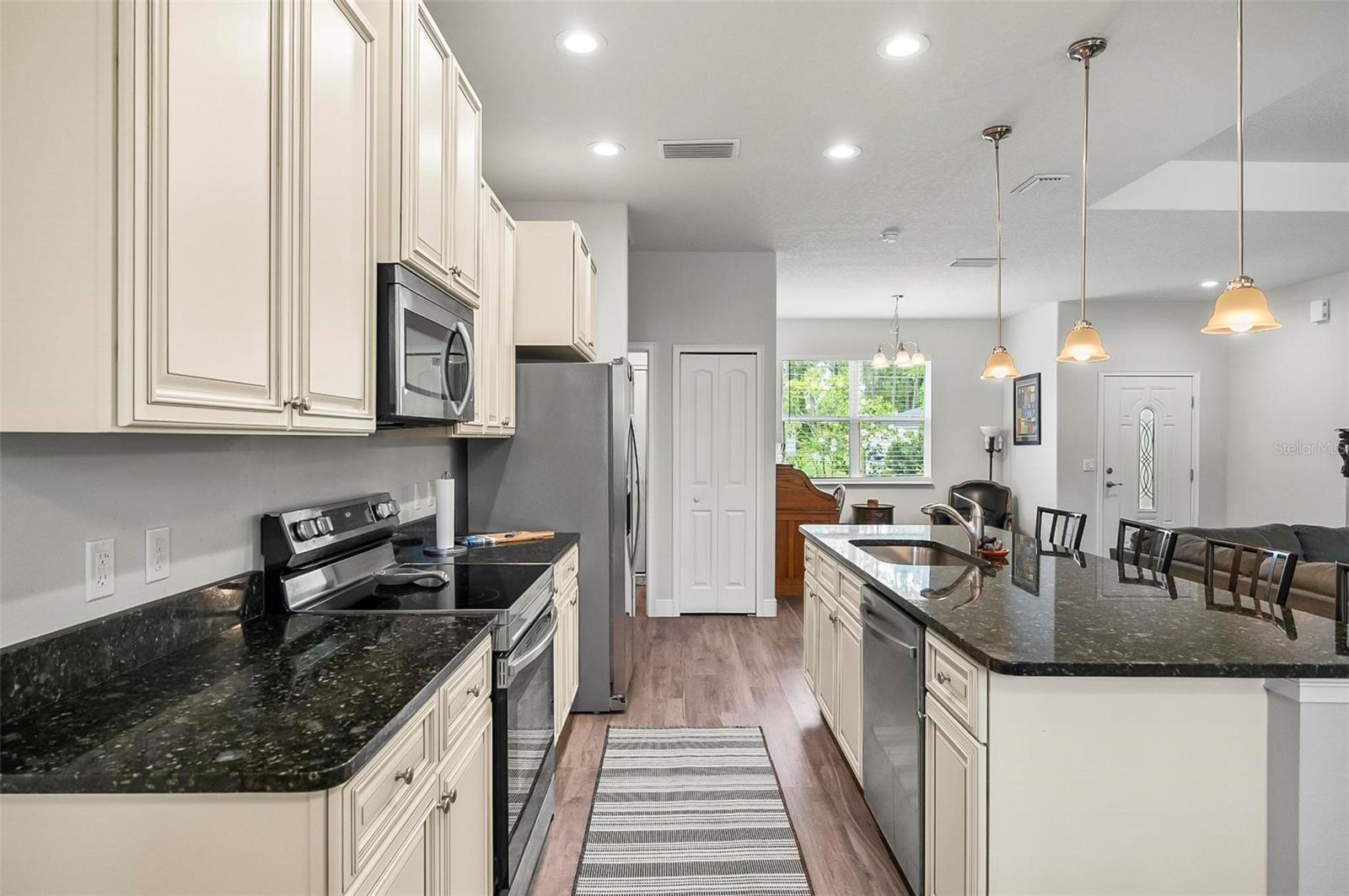 Image 15 of 65 For 9 Elder Place