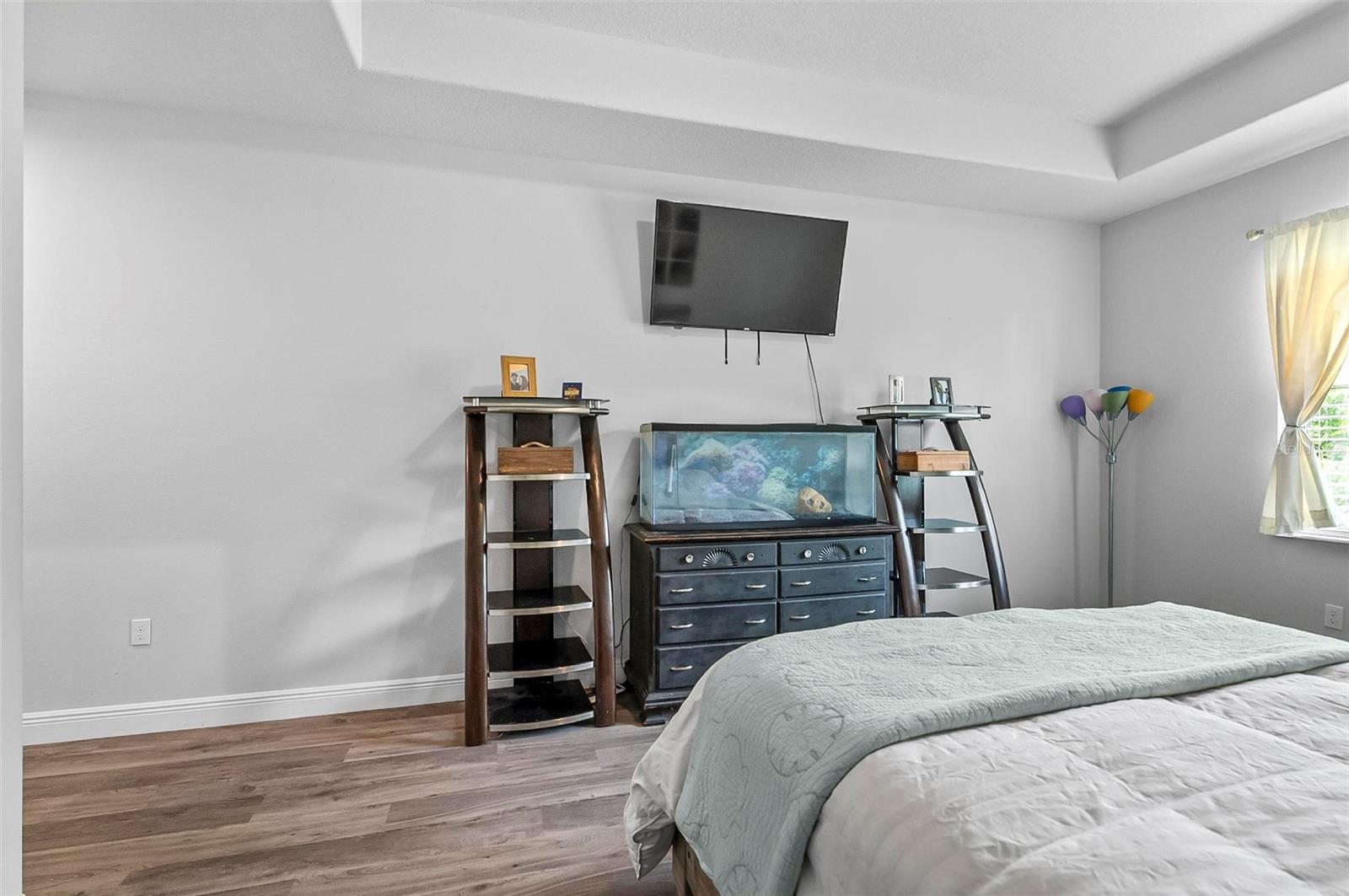 Image 29 of 65 For 9 Elder Place