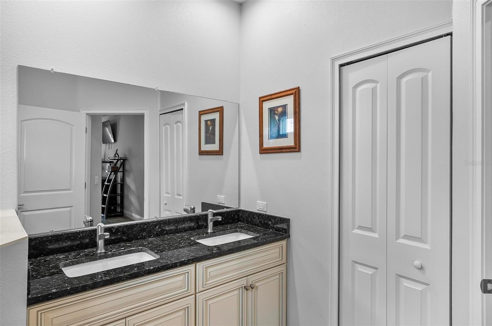 Image 38 of 65 For 9 Elder Place