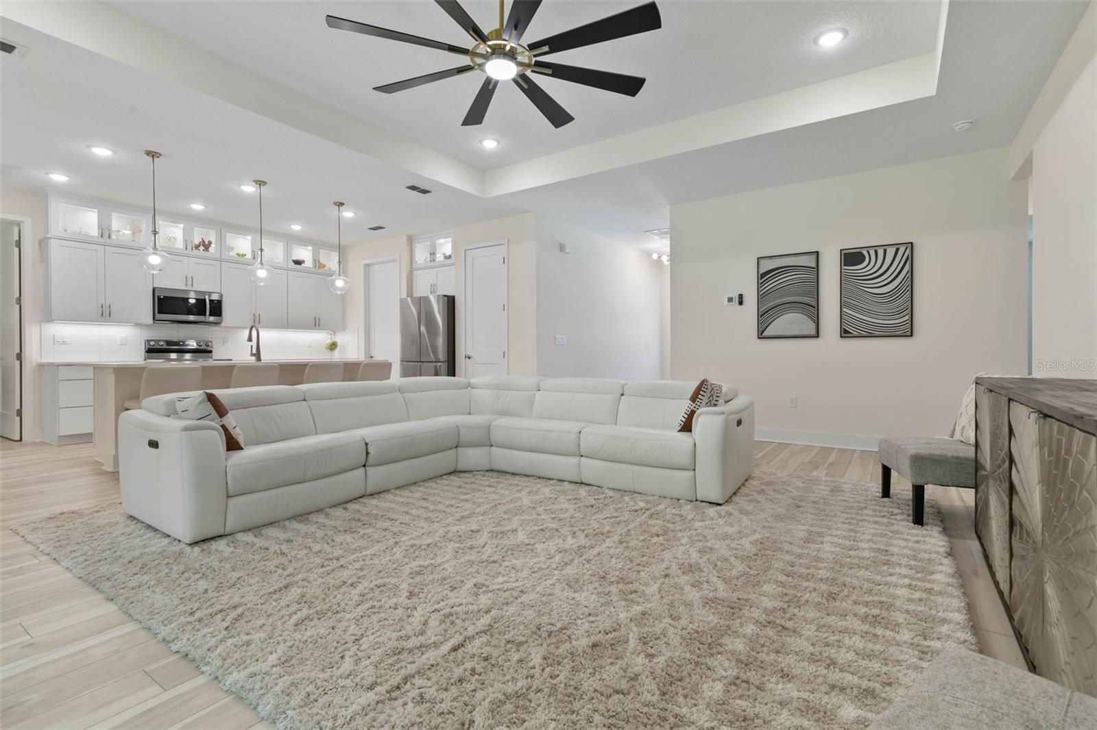 Image 11 of 75 For 3029 Adrian Drive