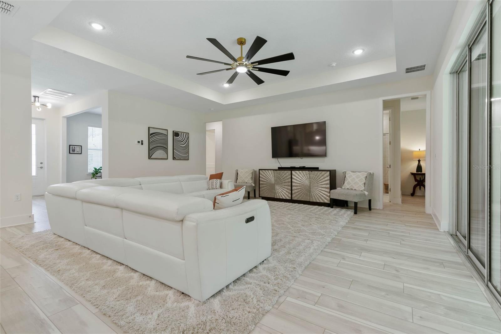 Image 12 of 75 For 3029 Adrian Drive