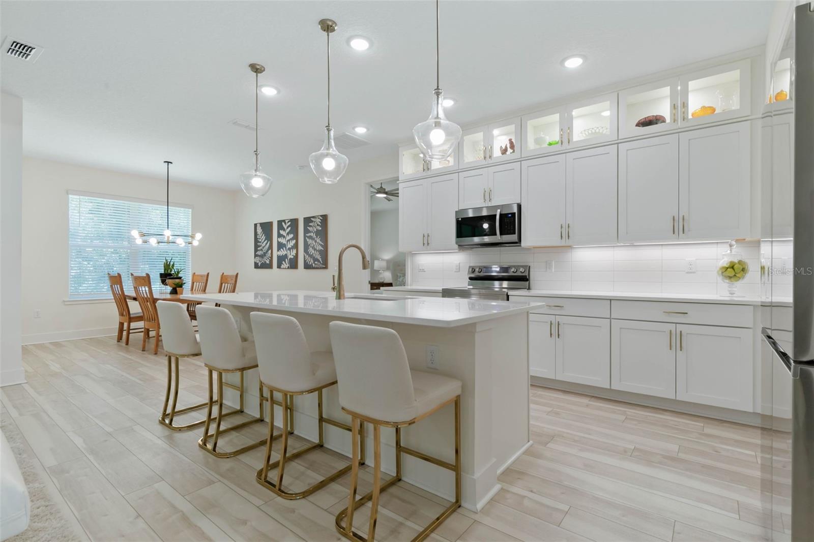 Image 14 of 75 For 3029 Adrian Drive