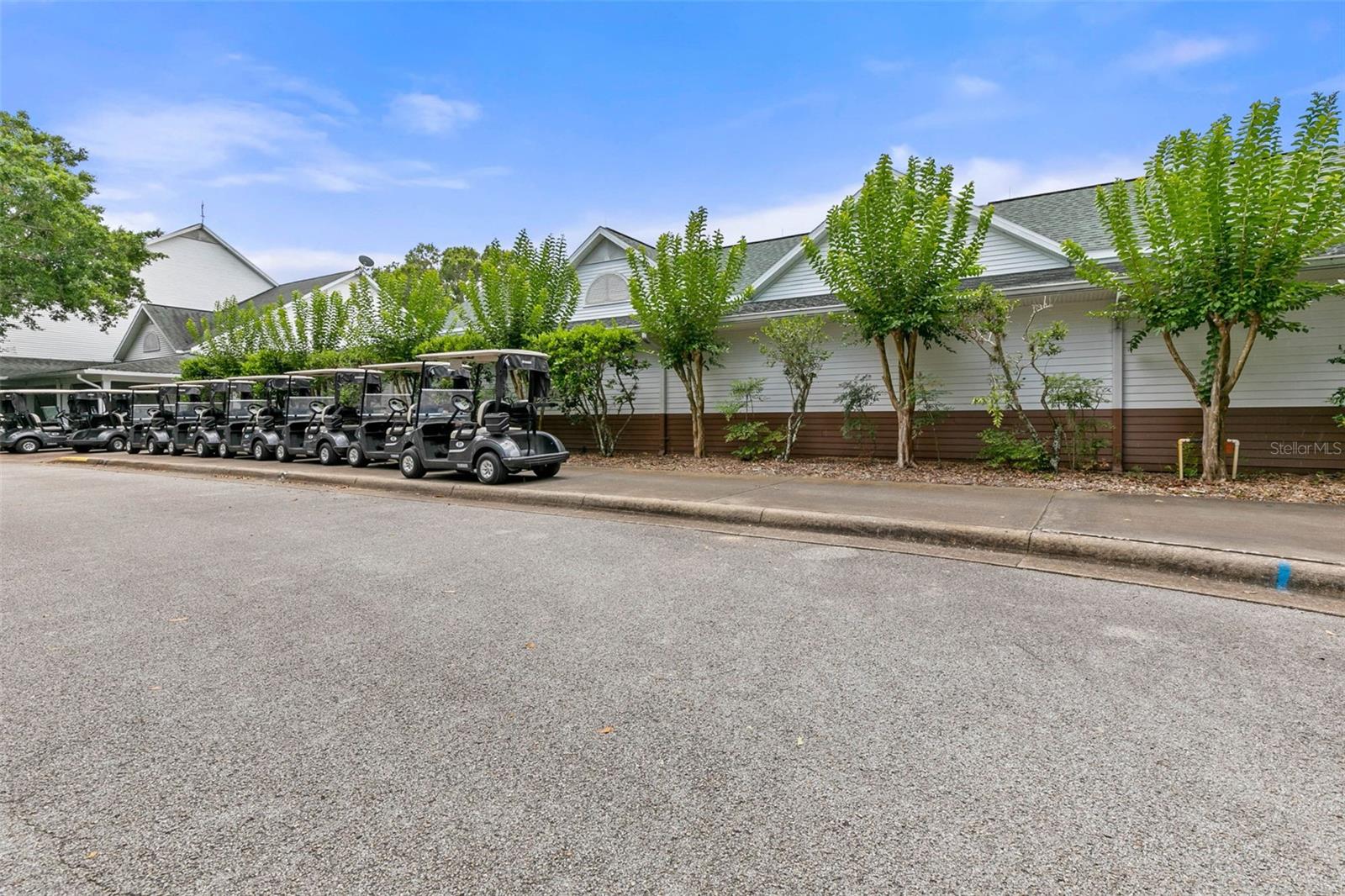 Image 61 of 75 For 3029 Adrian Drive