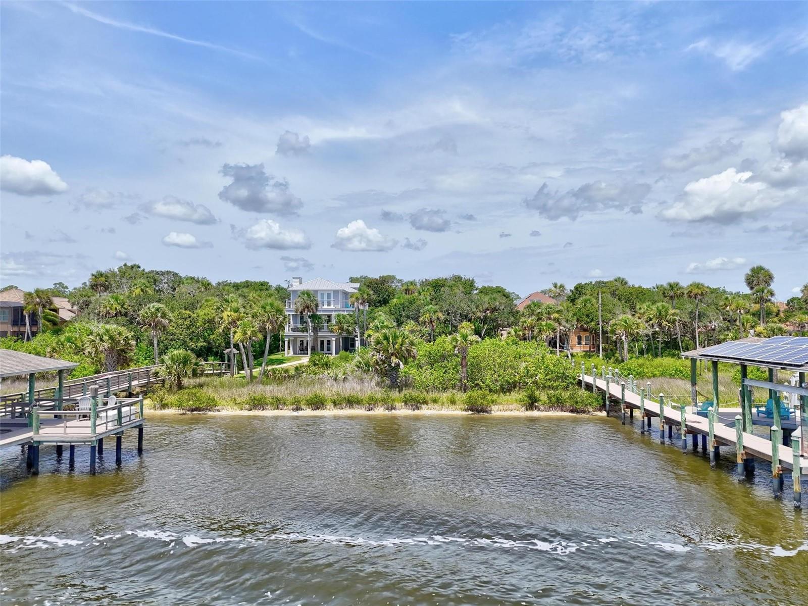 Image 5 of 25 For 197 Riverwalk Drive