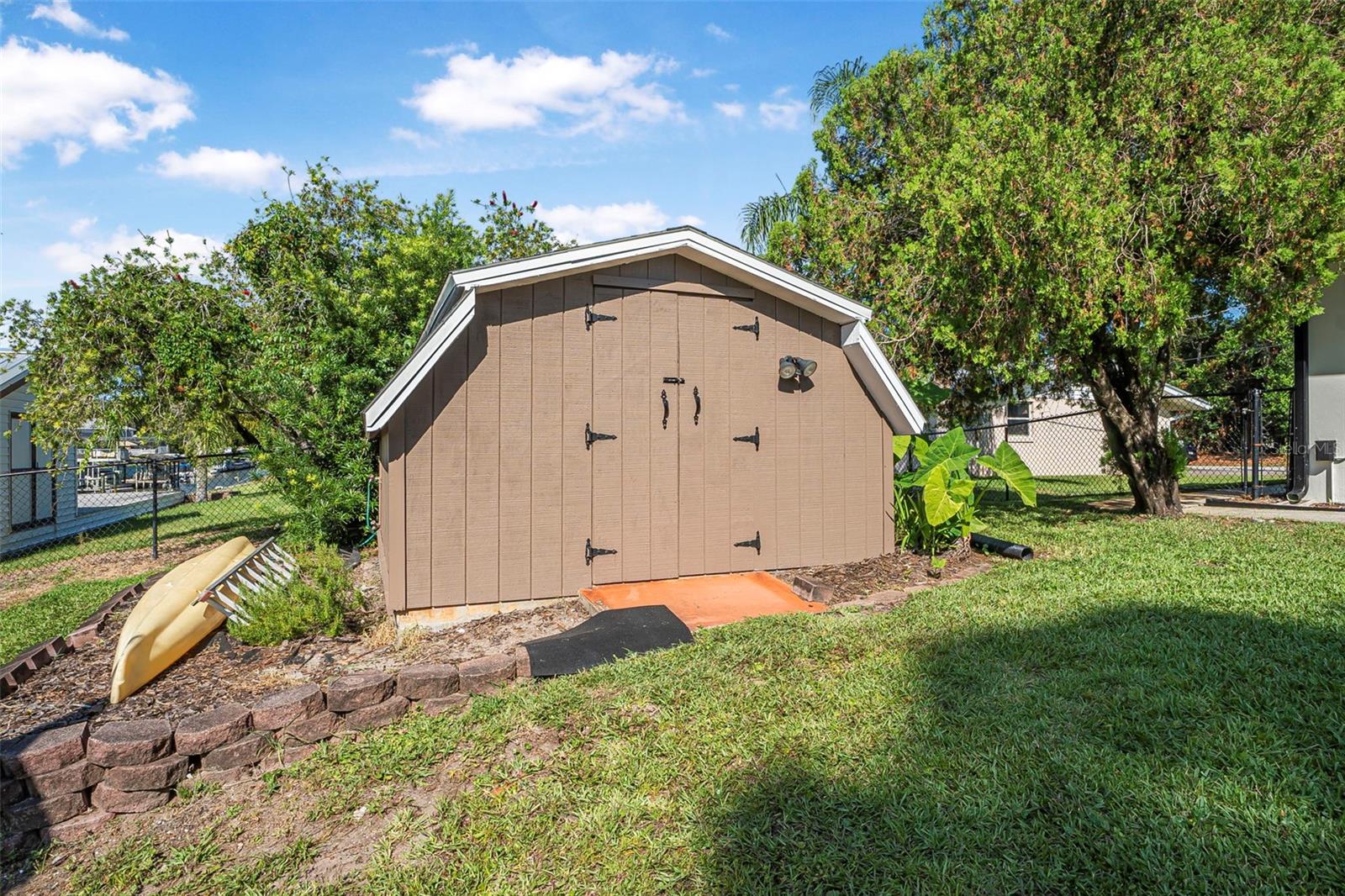 Image 37 of 42 For 117 Azalea Road