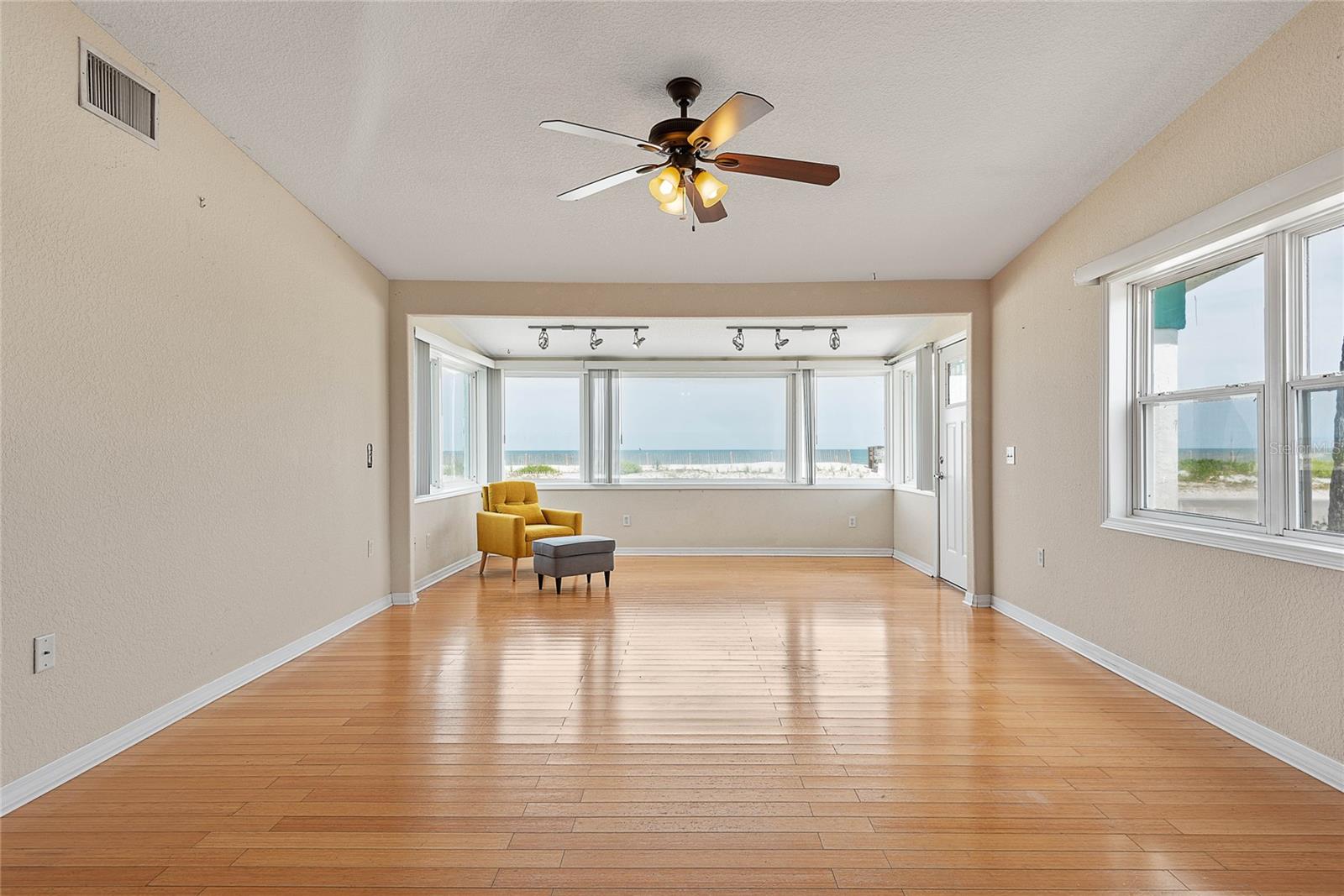 Image 22 of 41 For 1244 Ocean Shore Boulevard