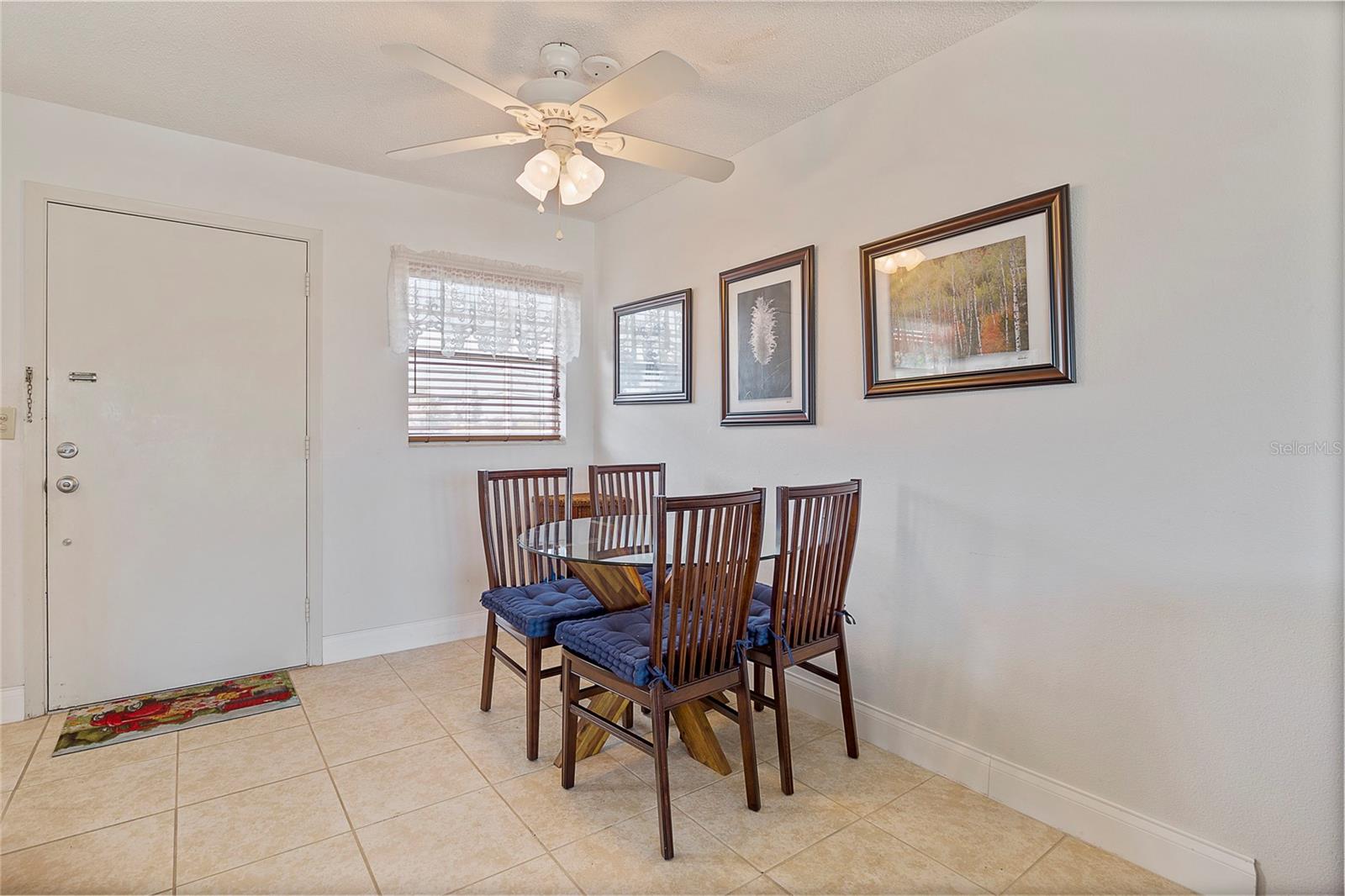 Image 8 of 17 For 10 Lynnhurst Drive 209