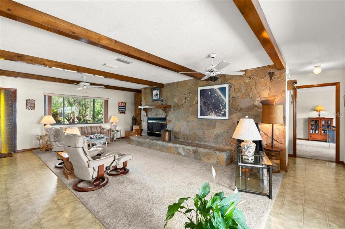 Image 10 of 46 For 2940 Sunset Drive