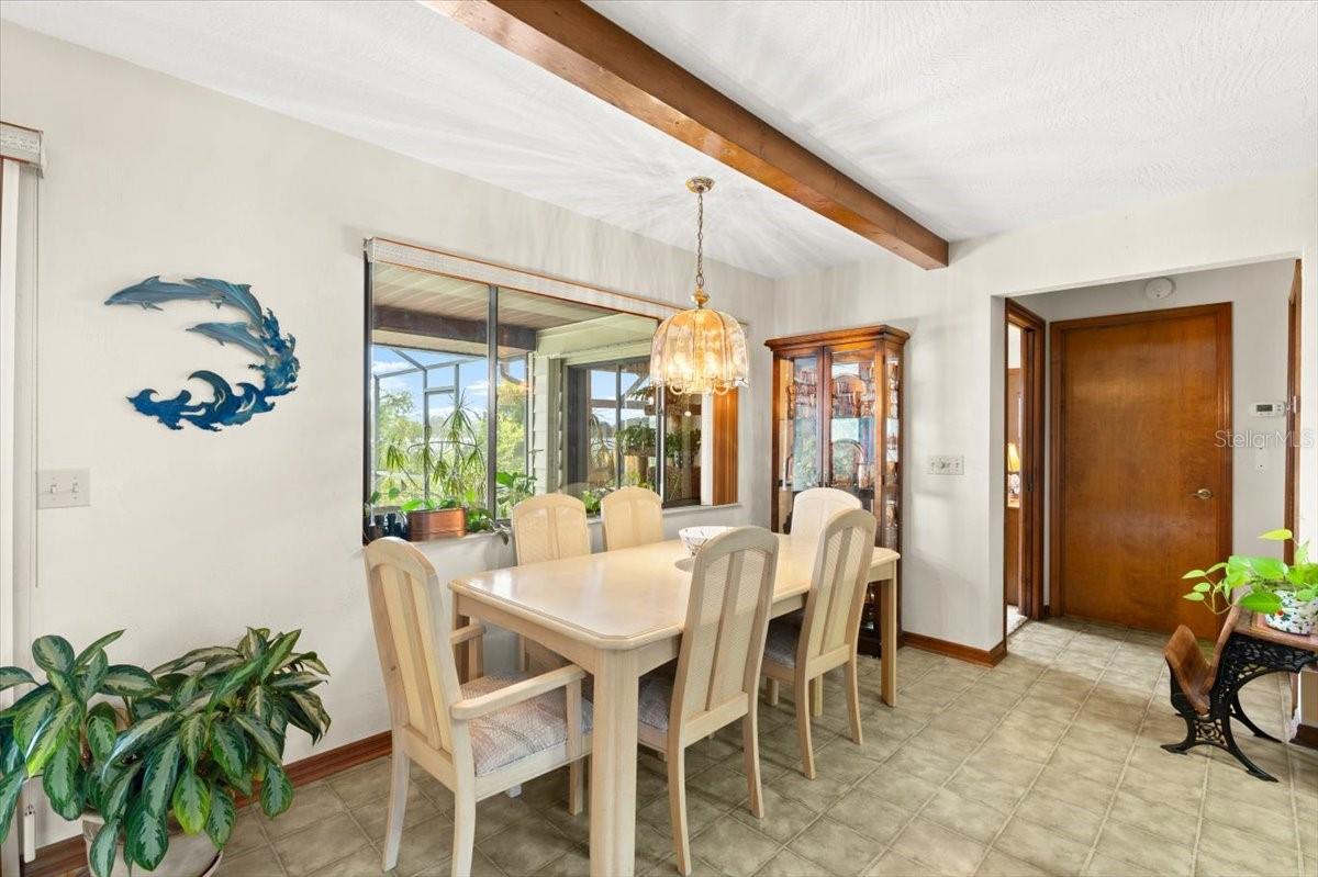 Image 11 of 46 For 2940 Sunset Drive