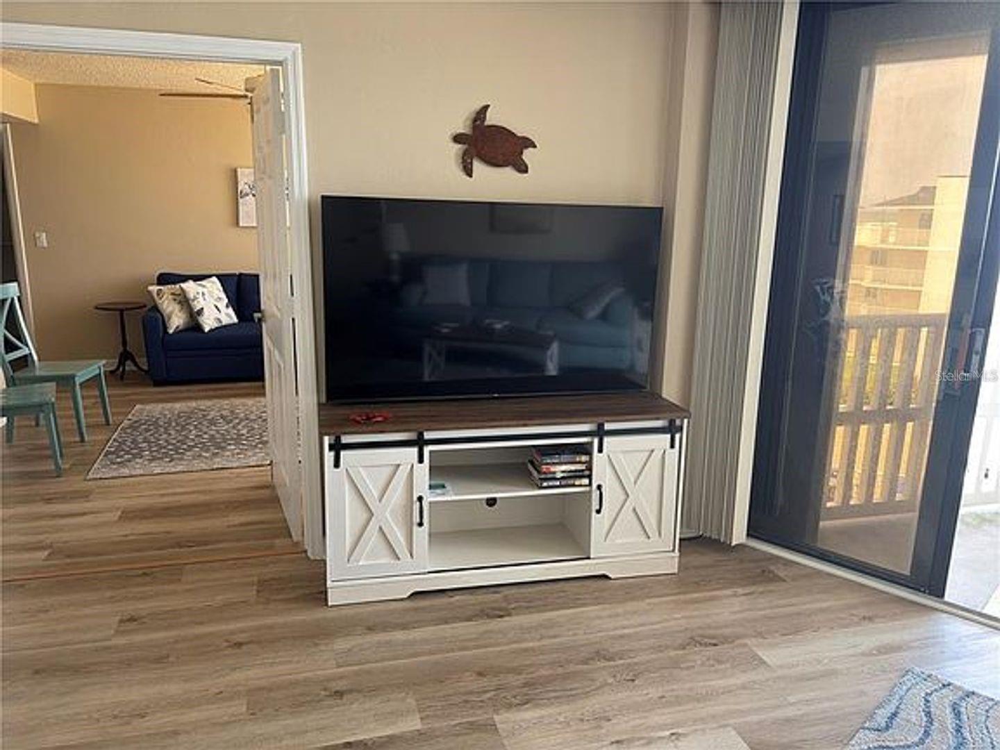 Image 3 of 14 For 3580 Ocean Shore Boulevard 404