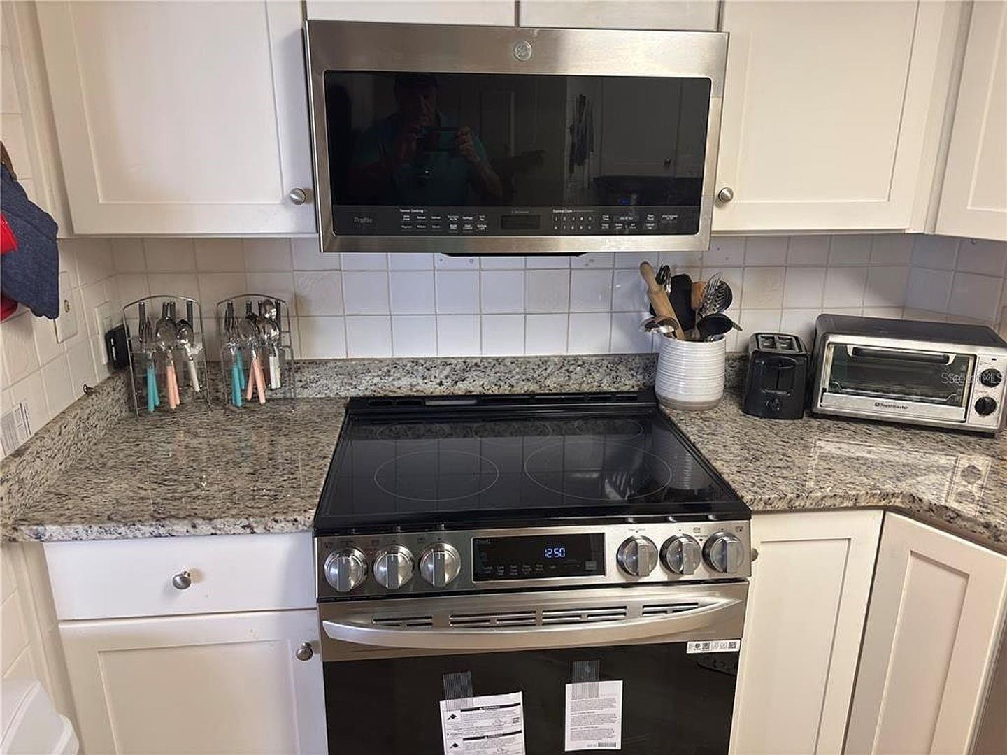 Image 8 of 14 For 3580 Ocean Shore Boulevard 404