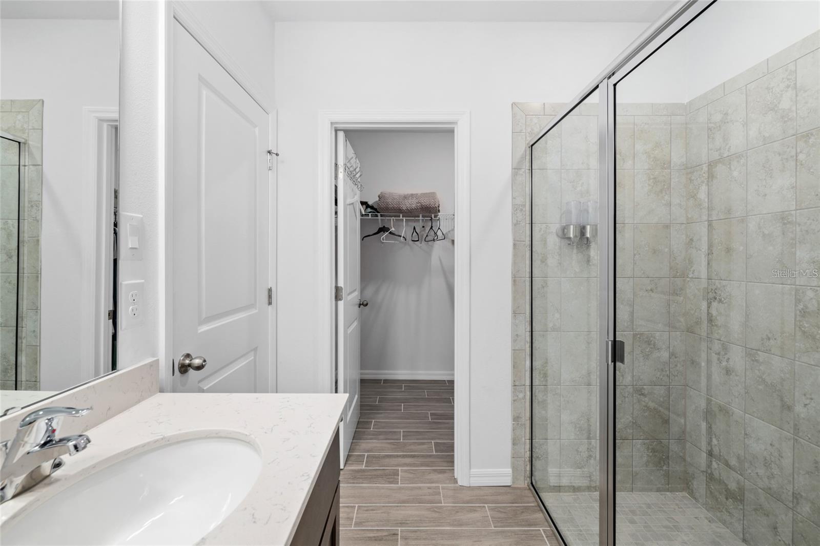 Image 15 of 20 For 37 Ullman Place A