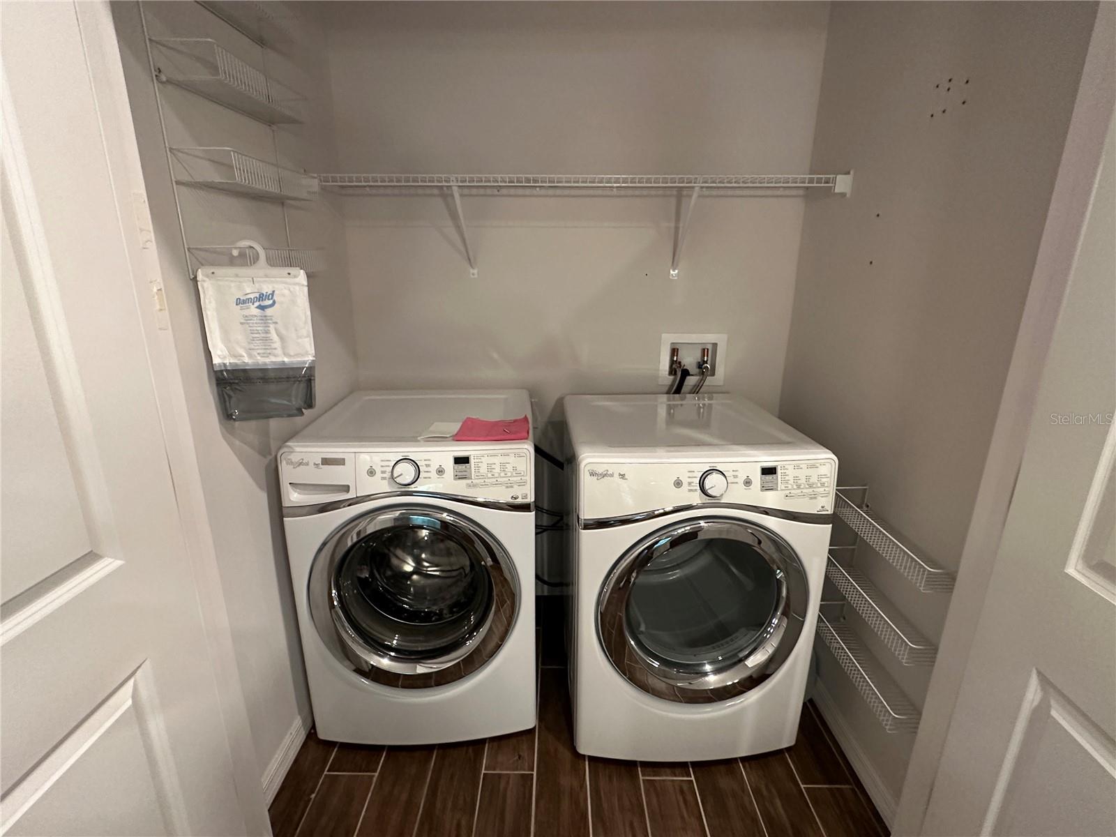 Image 5 of 12 For 37 Ullman Place B