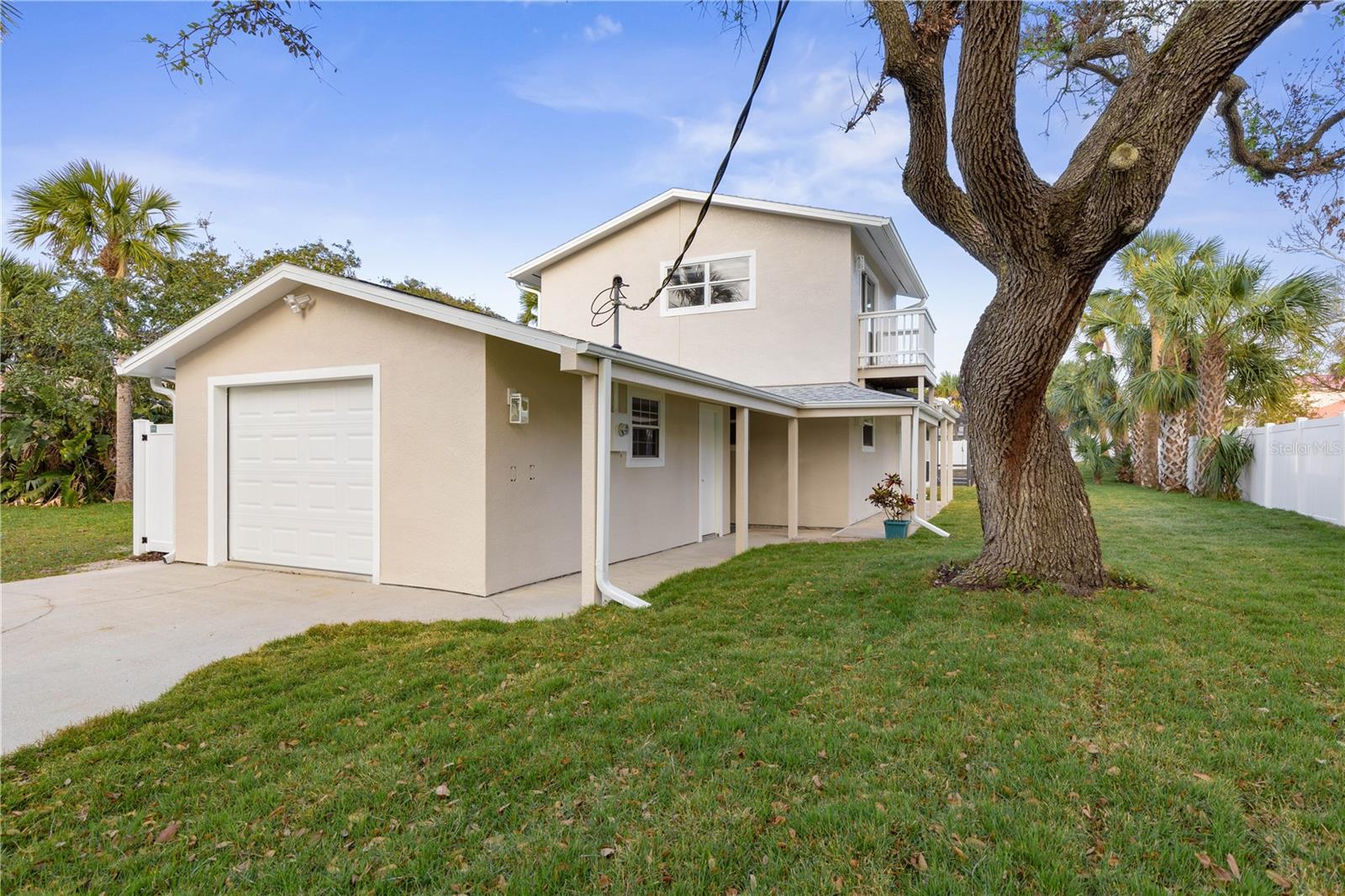 Image 2 of 31 For 2113 Flagler Avenue