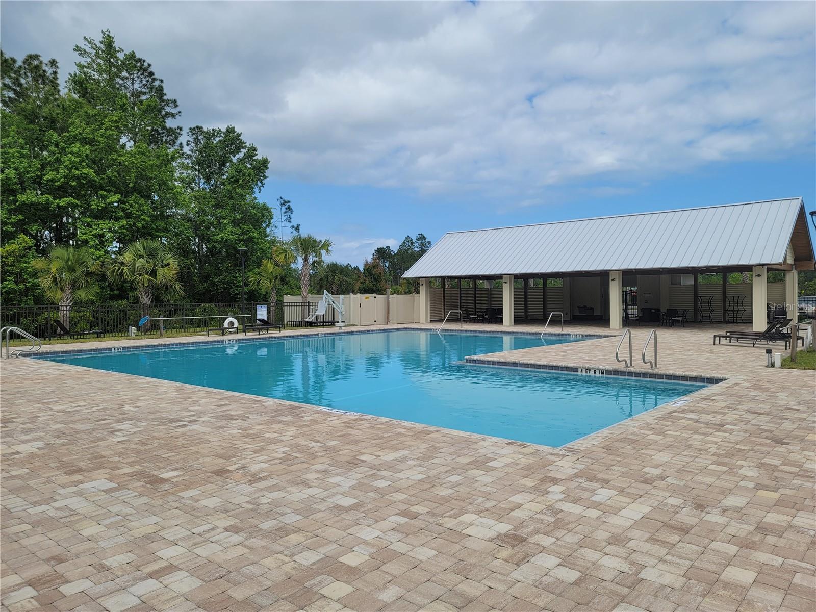 Image 2 of 25 For 128 Oakleaf Way