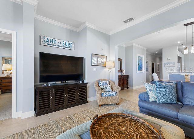 Image 15 of 67 For 200 Cinnamon Beach Way 131