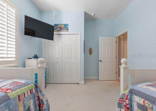 Image 41 of 67 For 200 Cinnamon Beach Way 131