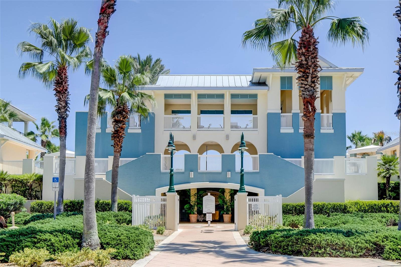 Image 57 of 67 For 200 Cinnamon Beach Way 131