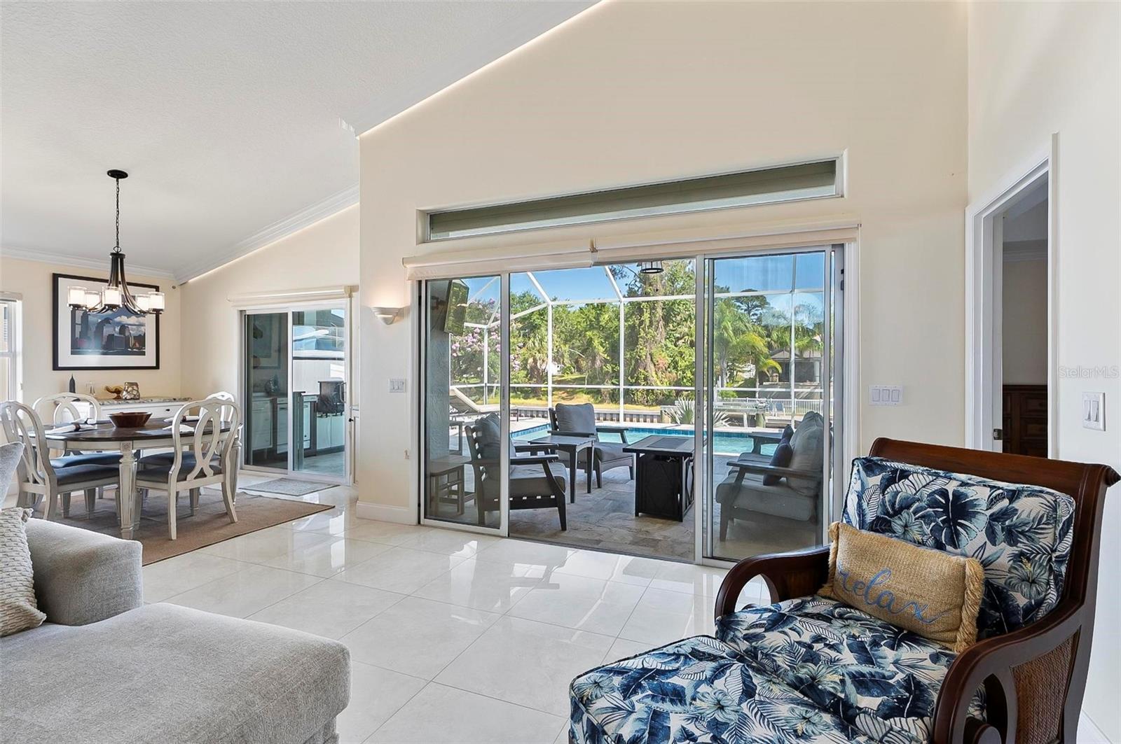 Image 13 of 74 For 12 Comet Court