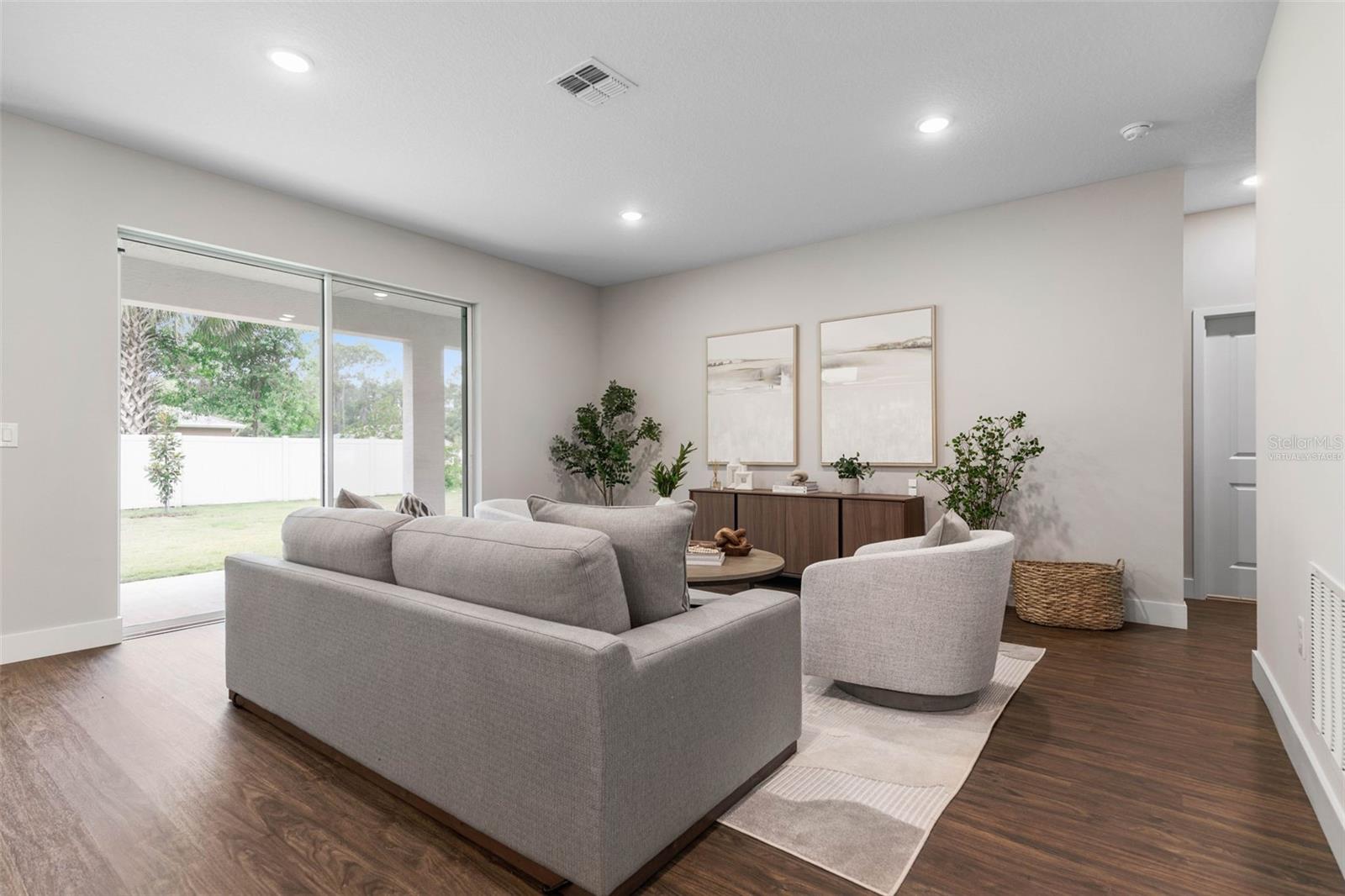 Image 7 of 23 For 140 Belleaire Drive