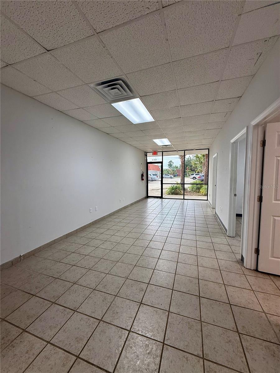 Image 4 of 34 For 608 Moody Boulevard