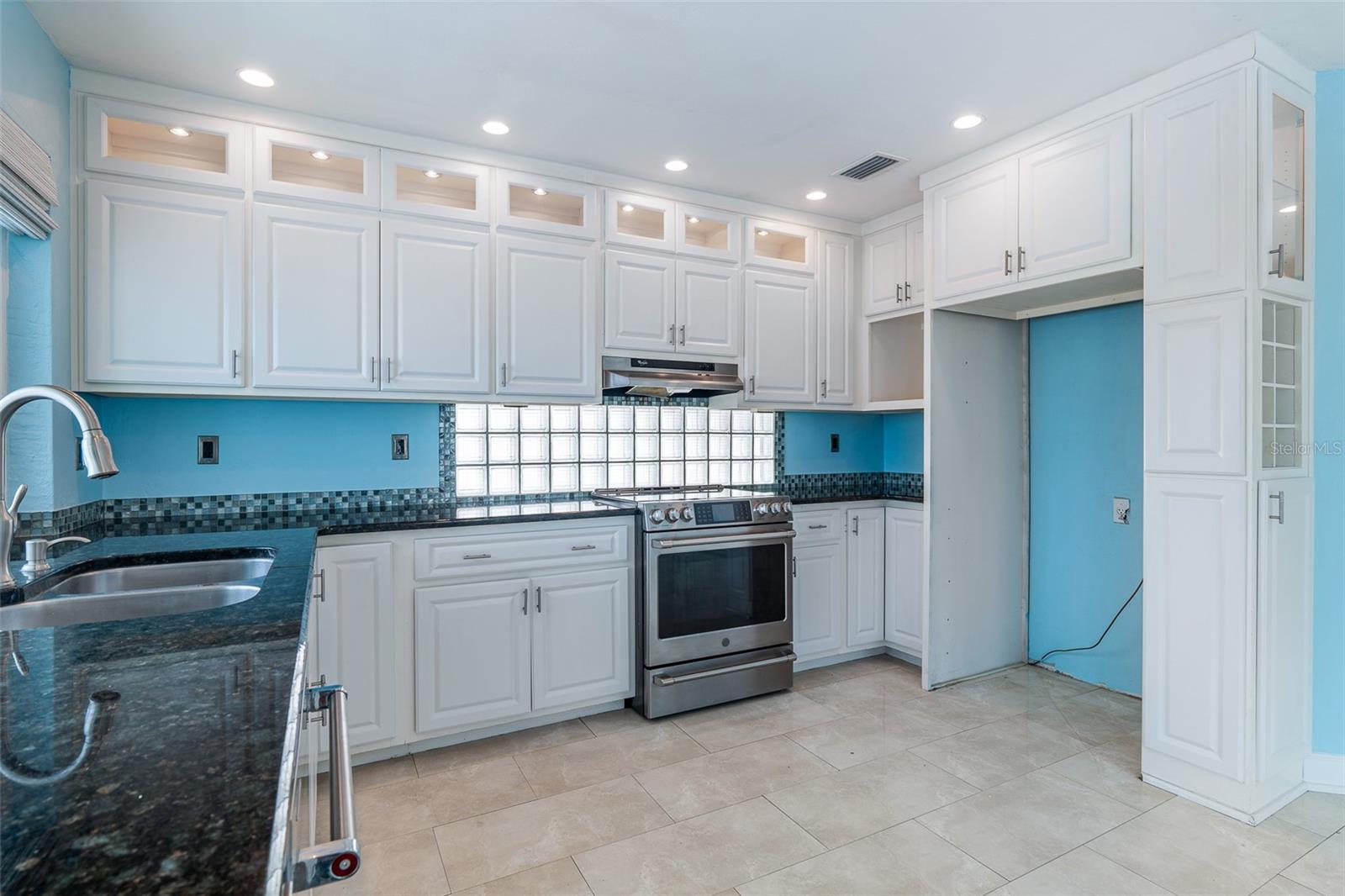 Image 12 of 87 For 339 Ocean Shore Boulevard