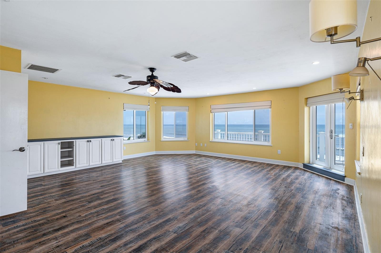 Image 22 of 87 For 339 Ocean Shore Boulevard