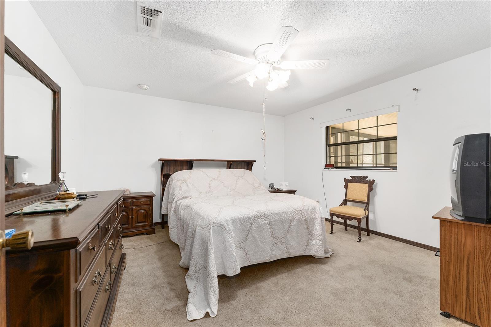 Image 34 of 87 For 11927 5th Avenue
