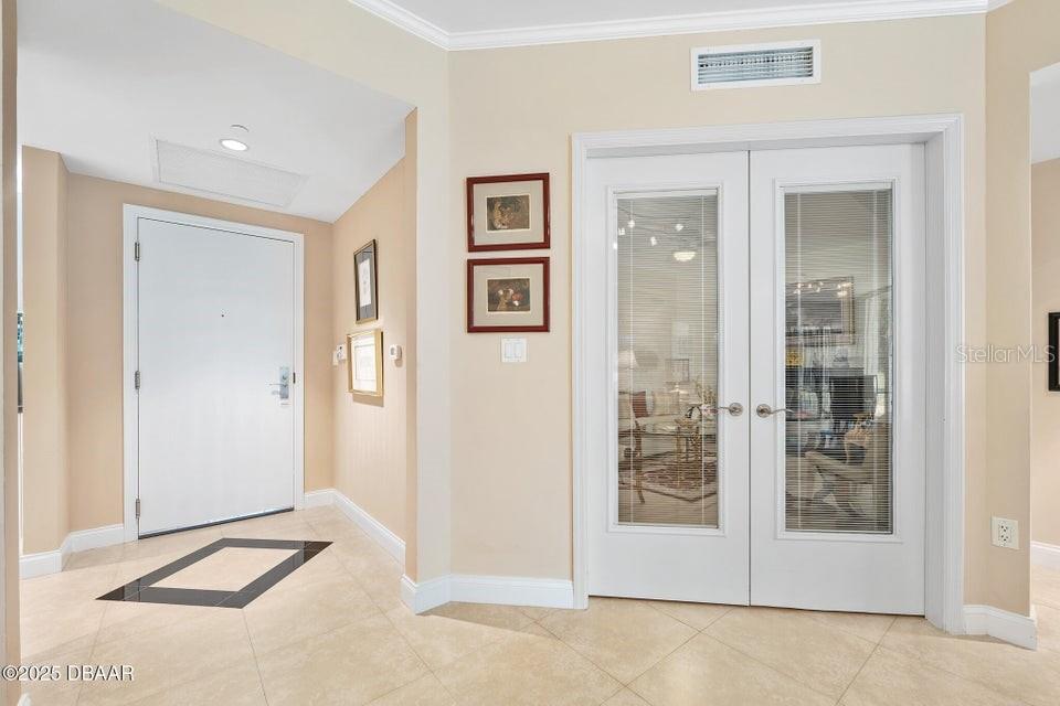 Image 2 of 51 For 231 Riverside Drive 103-1