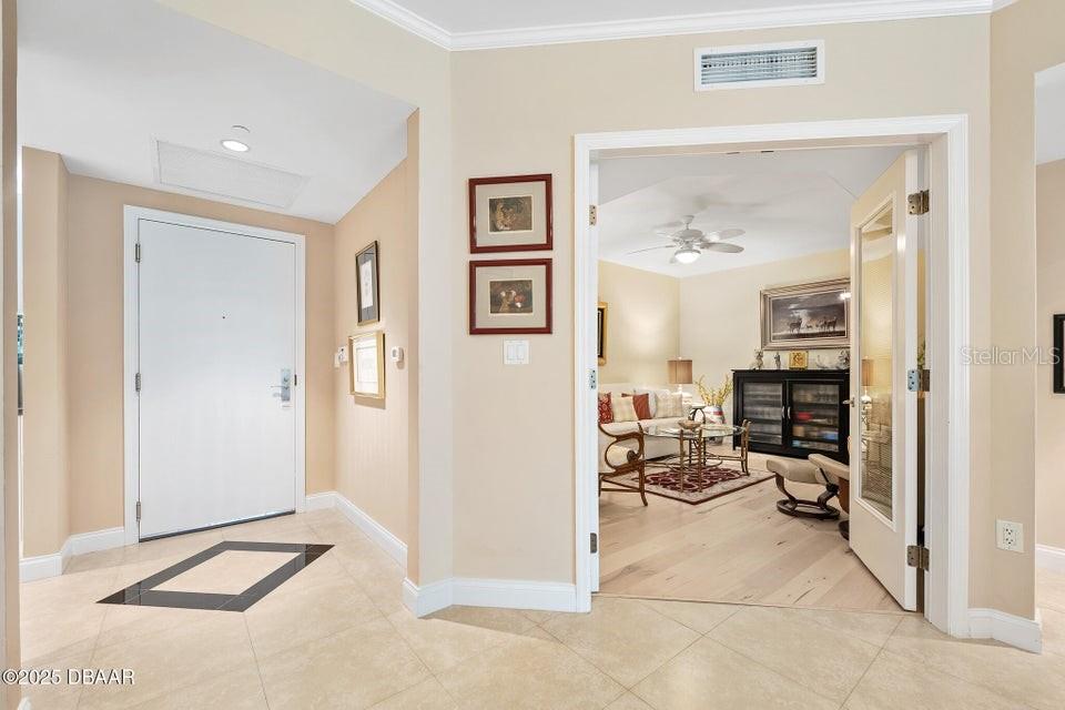 Image 3 of 51 For 231 Riverside Drive 103-1
