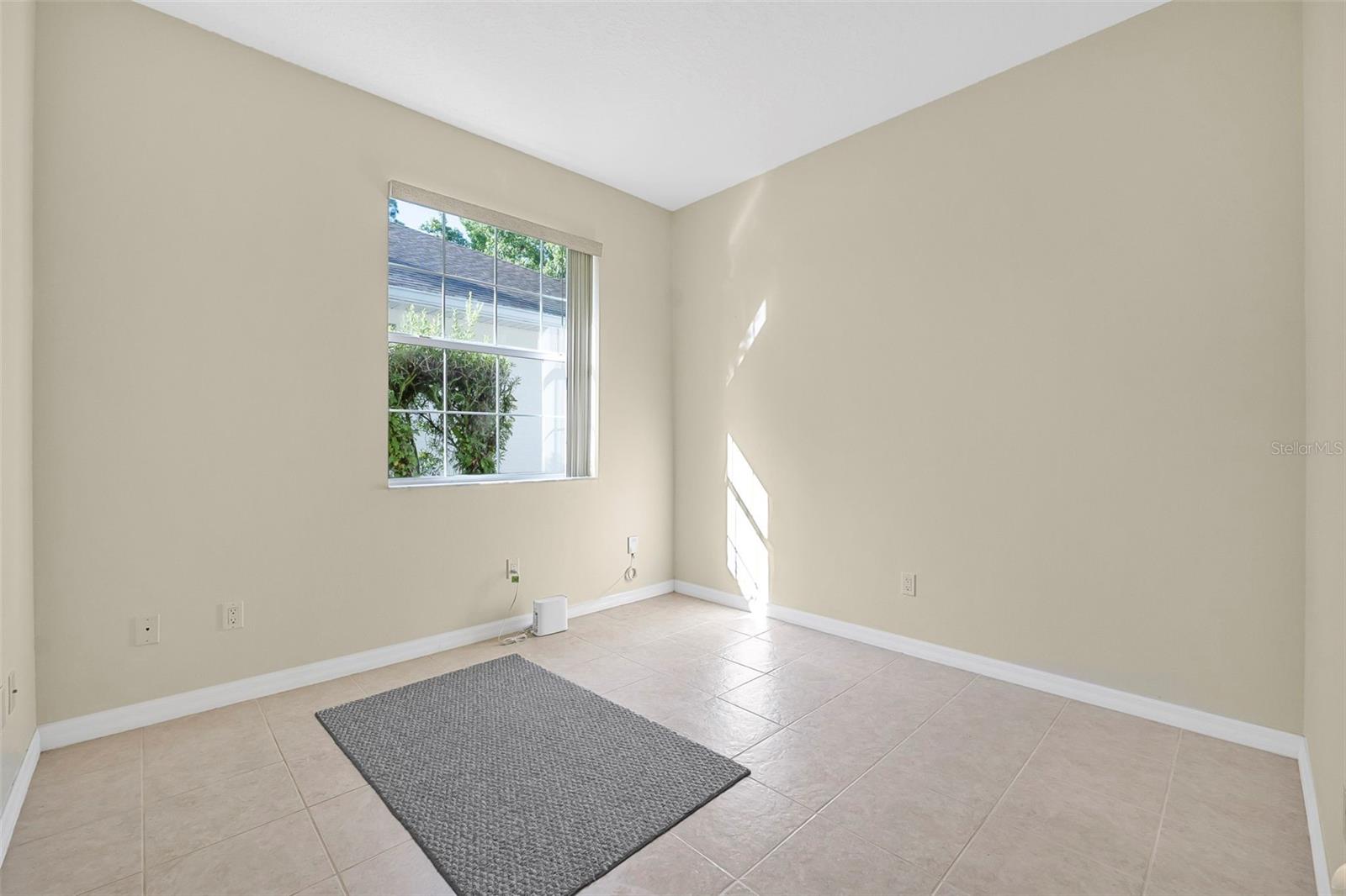 Image 22 of 44 For 37 Waterside Parkway