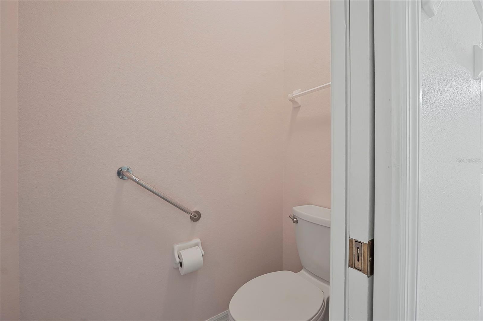 Image 24 of 44 For 37 Waterside Parkway