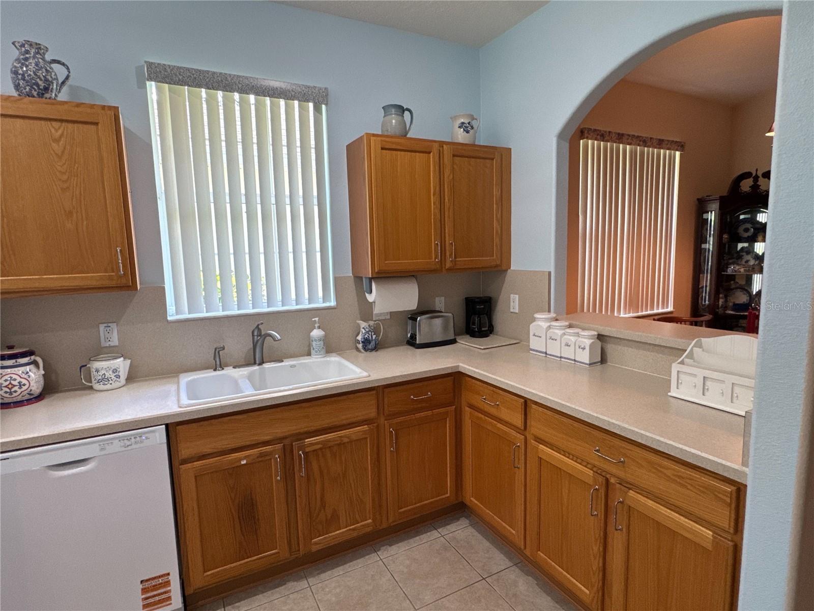 Image 3 of 44 For 37 Waterside Parkway