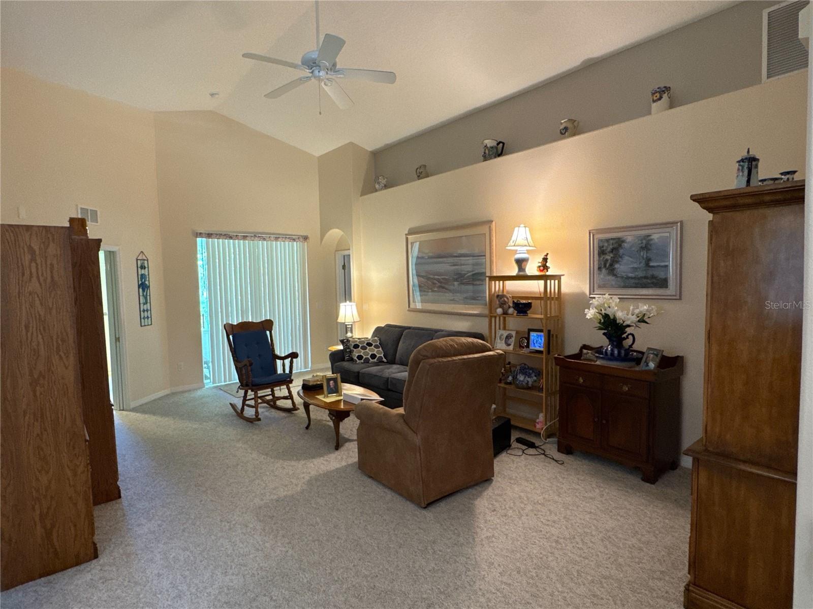 Image 8 of 44 For 37 Waterside Parkway