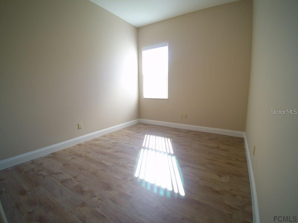 Image 11 of 17 For 13 Wood Amber Lane A