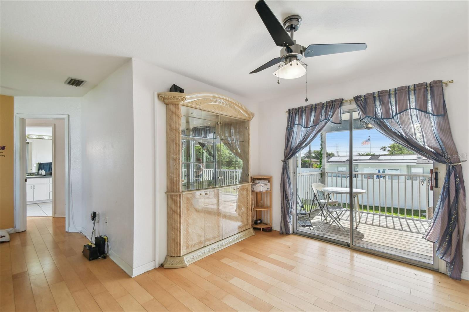 Image 40 of 46 For 317 Shore Drive E