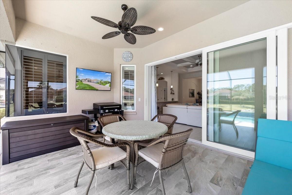 Image 35 of 67 For 65 Arena Lake Drive