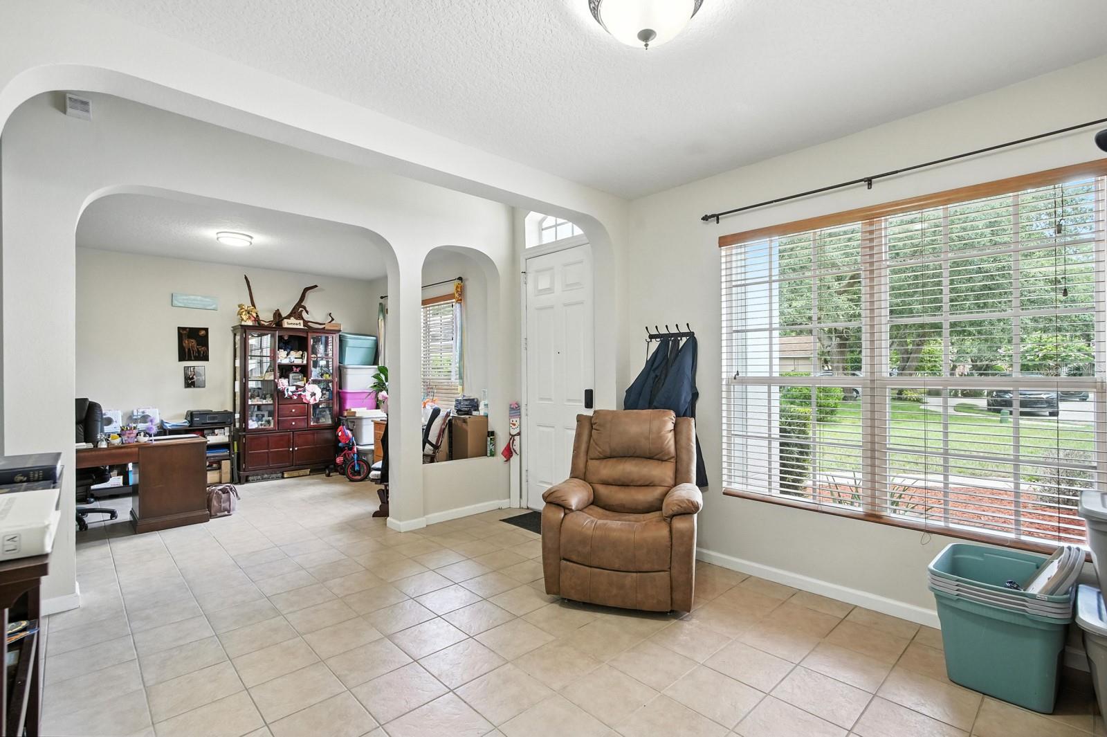 Image 7 of 41 For 2425 Village Lane