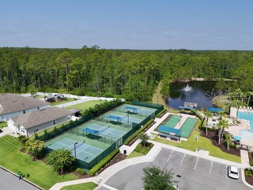 Image 34 of 40 For 17 Grand Par Court